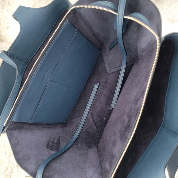 Celine Medium Tri-Fold Bag - SOLD - Picture 3 of 12